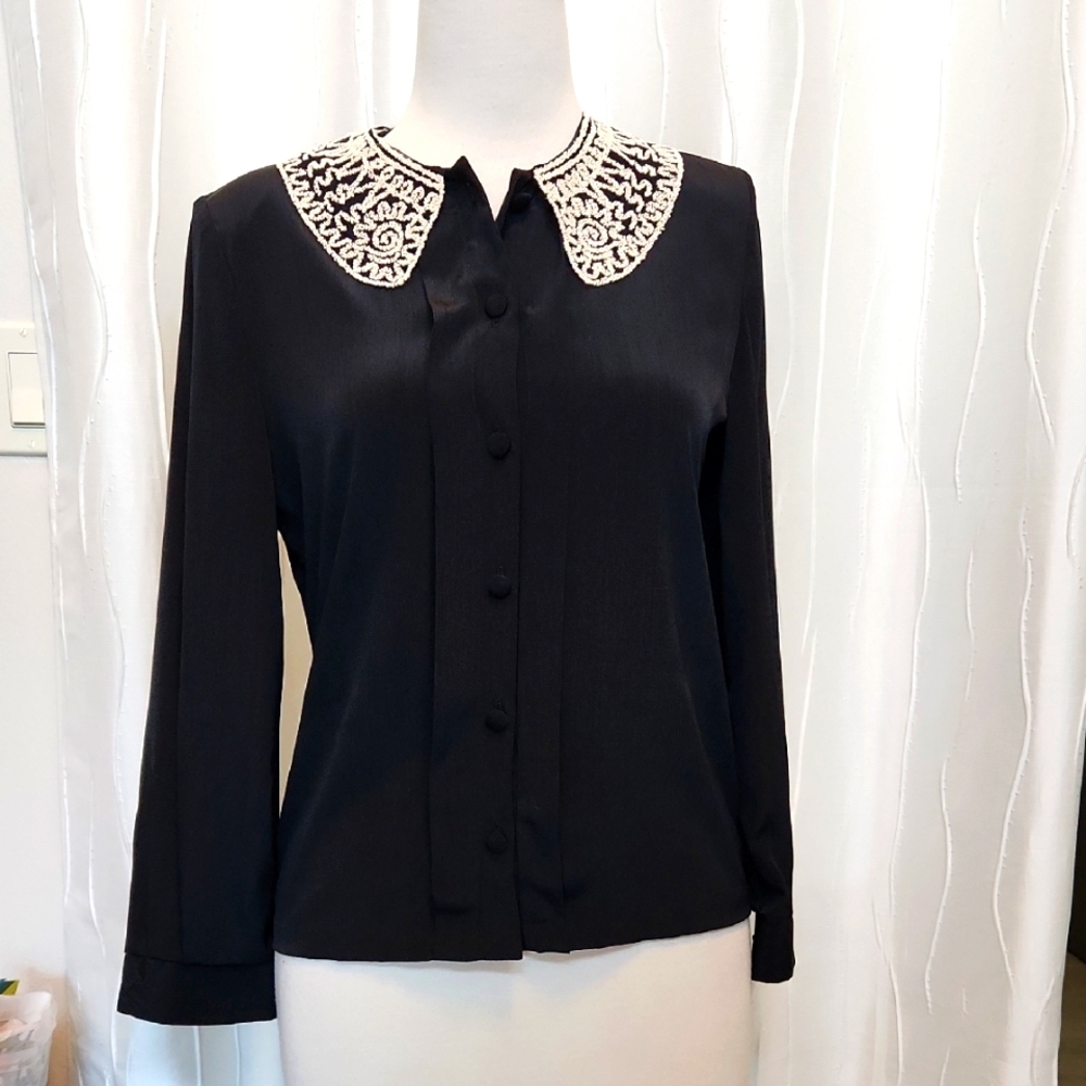 Vintage Lindsey Scott Sport Beaded Button Top